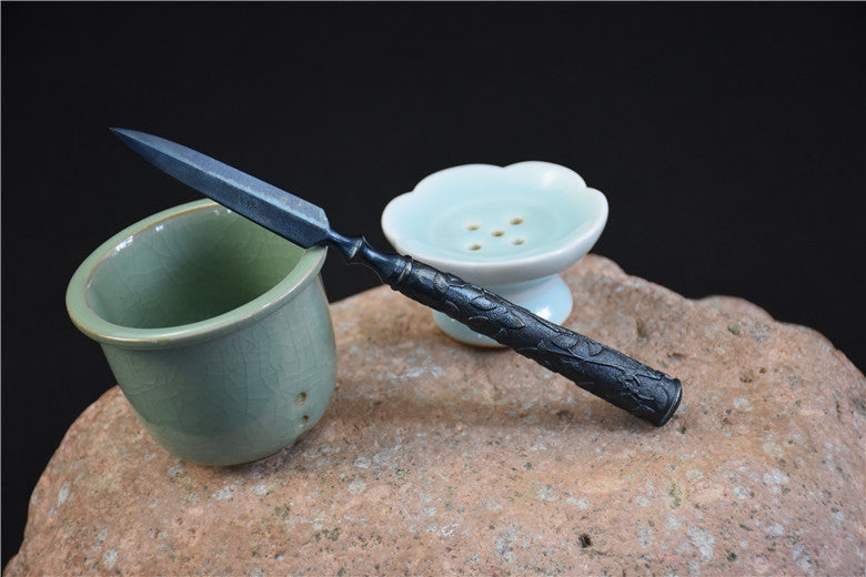 01629 Longquan Integrated Steel Tea Knife